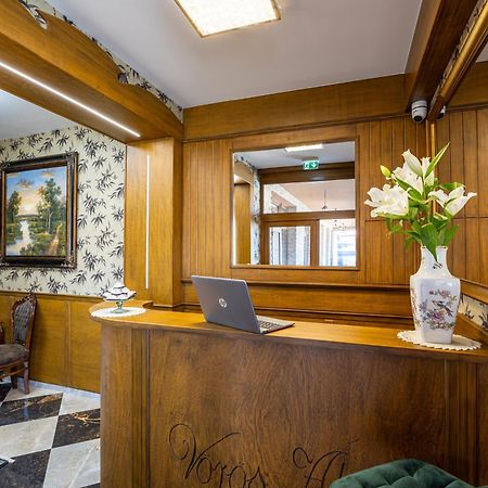 Voeroes Alom Panzio Bed & Breakfast Tiszakécske Exterior foto