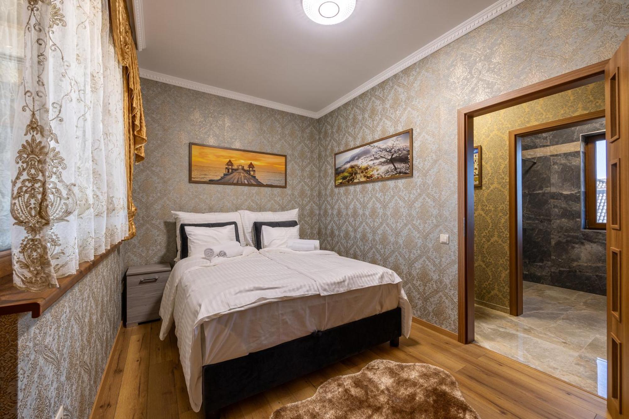Voeroes Alom Panzio Bed & Breakfast Tiszakécske Exterior foto